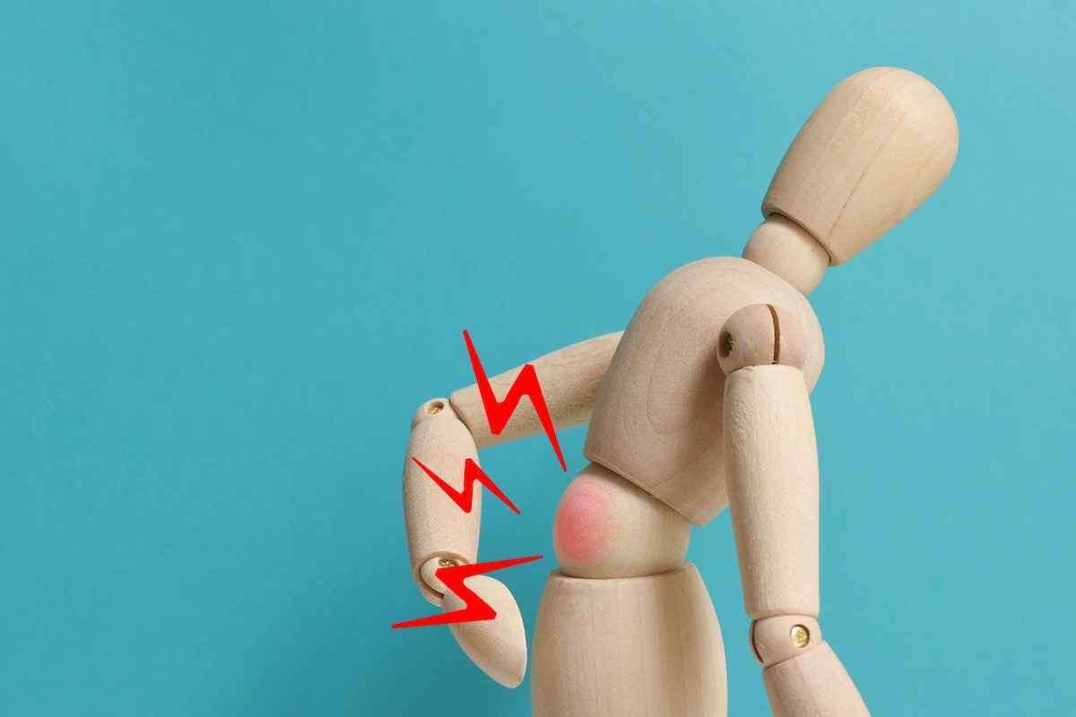 figure bending due to back pain